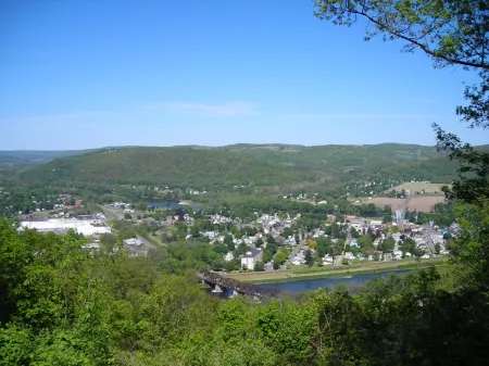 Candlewood Suites Sayre Отели в г. Брадфорд Каунти