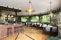 Stoll's Hotel Alpina Hotels in Ramsau
