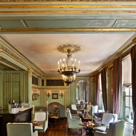 Le Dokhan's, Paris Arc de Triomphe, a Tribute Portfolio Hotel