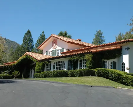 Château du Sureau Hotels in Oakhurst