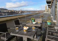 Highland Apartments by Mansley