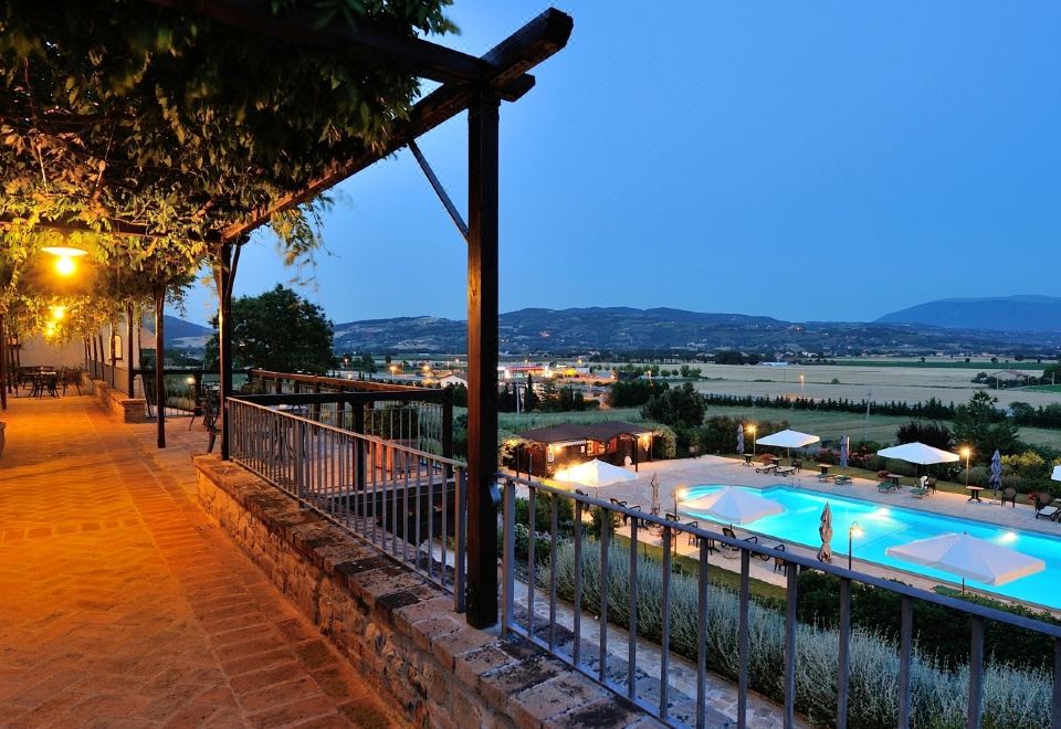 hotel overview picture