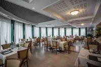 Just Hotel Saronno Hotels in Gerenzano