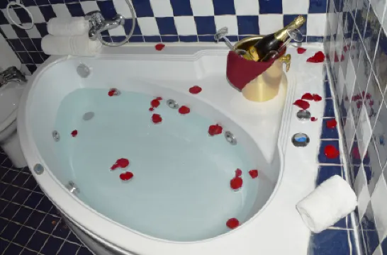 Imperial Rooms Отели рядом с достопримечательностью «Триумфальная Арка Константина»