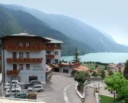 Ariston Lake View Hotel Hotels in Andalo