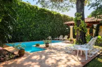 La Casona Hotel Boutique Отели в г. 