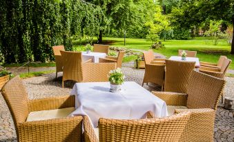 Hotel Dębowy Biowellness & Spa Góry Sowie