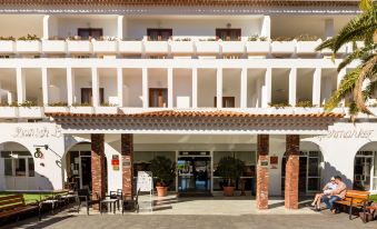 Regency Torviscas Apartments and Suites