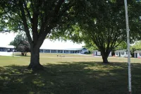 Rock Ledge Motel Отели в г. Клейтон