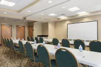 University Hotel - Davis Area Hotels in Winters