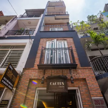 仙人掌之地家庭旅館-陳興道