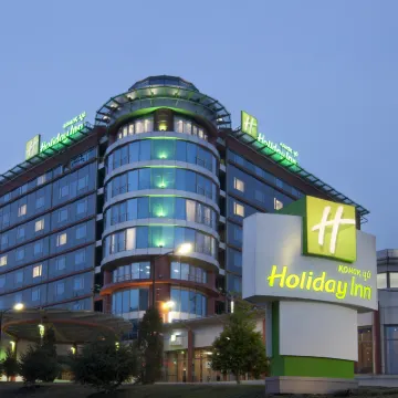 Holiday Inn ALMATY by IHG Hotels in der Nähe von Botanischer Garten