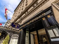 The Ritz-Carlton, Montreal Hotels near Quartier des Spectacles