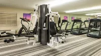 Sonesta Simply Suites Chicago Waukegan Hotels in Waukegan