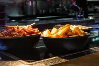 M Social Hotel Singapore - breakfast