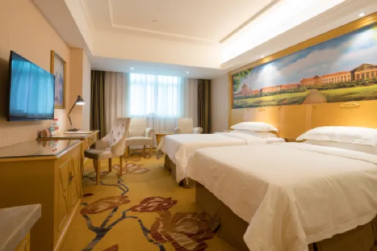 Vienna Hotel (Shenzhen Liantang Port Luo Fang Hotel))