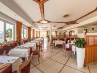 Hotel am Sonneck Hotels in Algund