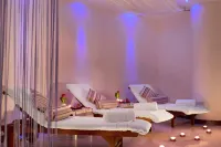 Le Méridien Al Aqah Beach Resort - Spa