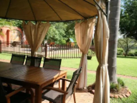 Selati 103 Guest Cottages Hoteles en Malelane