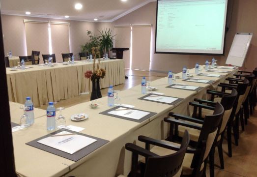 고스테리슬리 오텔