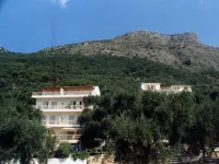 Paradise Apartments Hotels in Mparmpati