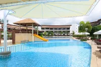 Occidental Bangtao Beach Resort - pantai