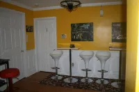 Cozy House B&B