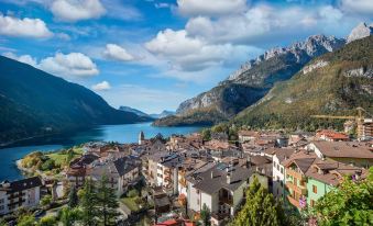 Hotel Londra Slow Living Molveno