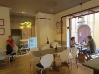 Monza City Rooms & Studios - breakfast