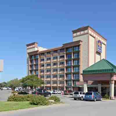 Best Western Plus Midwest Inn Hotel Exterior