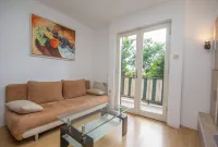 Forgotten Garden Apartments and Rooms