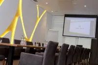 Imola Hotel Platan Hotels in Eger