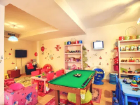 โรงแรม อาซิมุท โรงแรมในสเวติ สเตฟาน