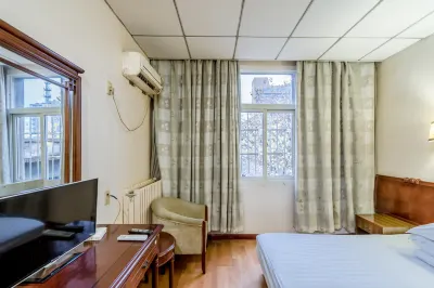 Qingyun Hotel