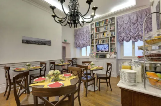 薩羅託迪佛羅倫薩2號民宿