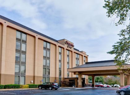 hotels in gastonia nc that allow pets