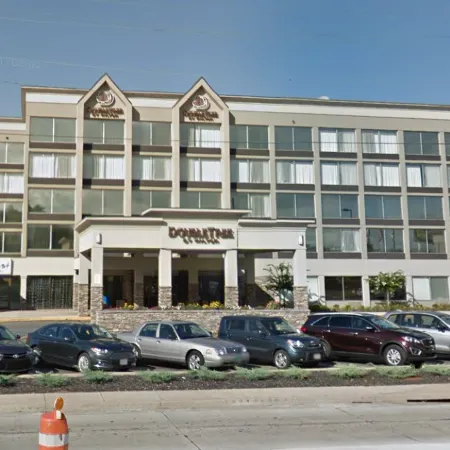 DoubleTree by Hilton Decatur Riverfront