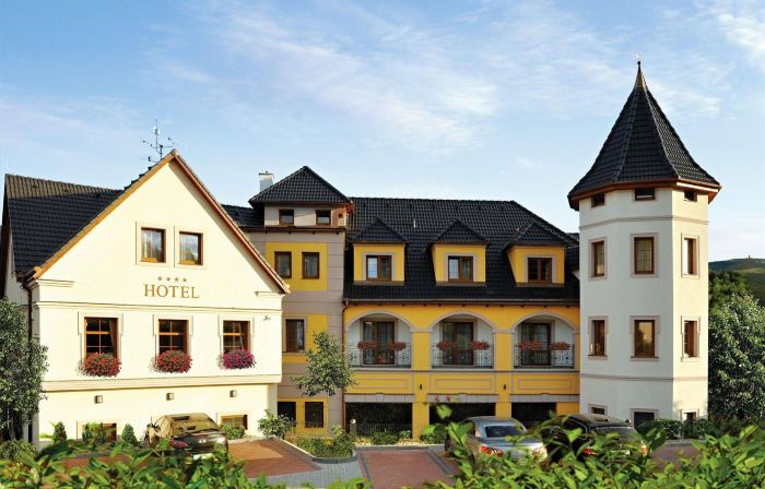 Wellness Hotel Zlatá Lípa