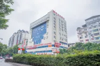 維也納飯店（桂林站兩江四湖店） 香山附近的飯店