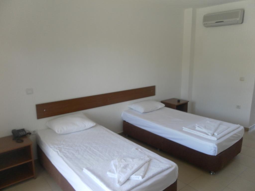 Selvi Beach Otel (Selvi Beach Hotel)