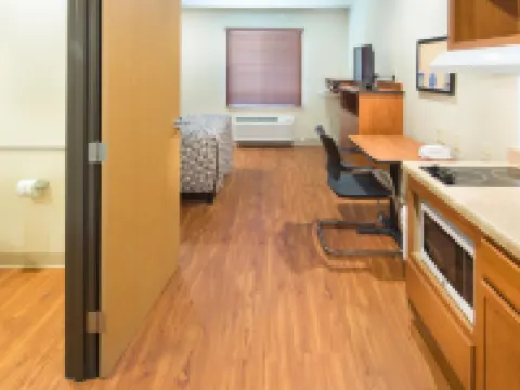 美國長住精選套房飯店 - 拉雷多