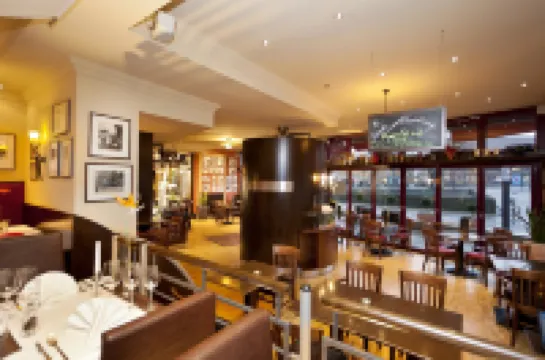 貝斯特韋斯特霍亨索倫酒店