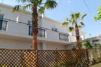 Bel Momento - Family Room Hotels in Amoudi