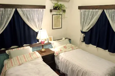 Okinawan. Sweet Home. T-8 Hotels in Kadena