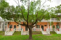 ruisui village Hotels near Tropic of Cancer Marker Park