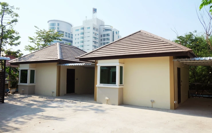 รูปภาพของรักกันรีสอร์ท 2