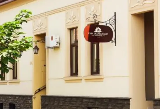 卡薩特蘭西瓦旅館