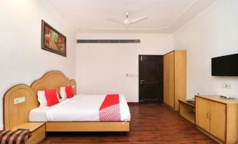 16415 Hotel Kishore International