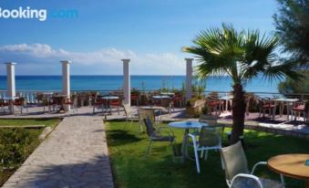 Crystal Beach Hotel