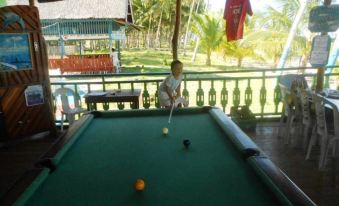 Whitesands Beach Resort